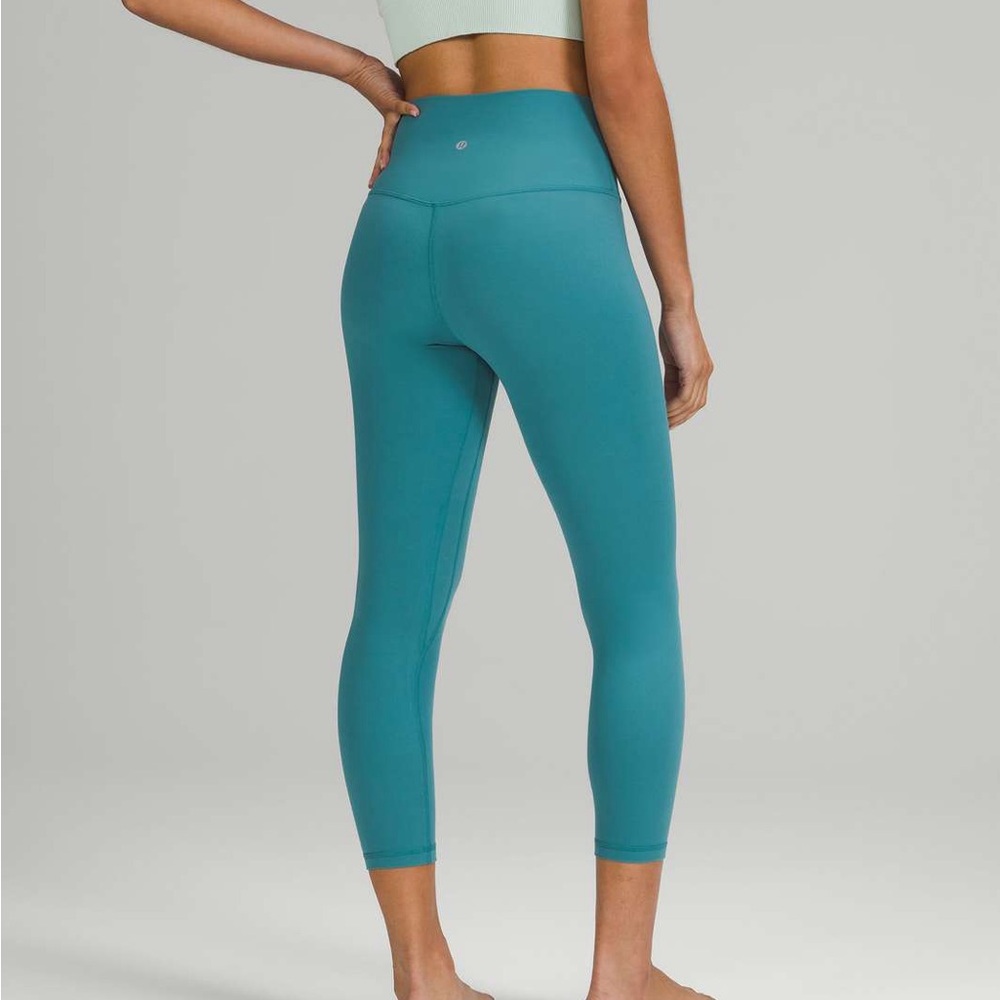 Lululemon Capture Blue HR Align Crop Leggings 6 *HTF Color*
